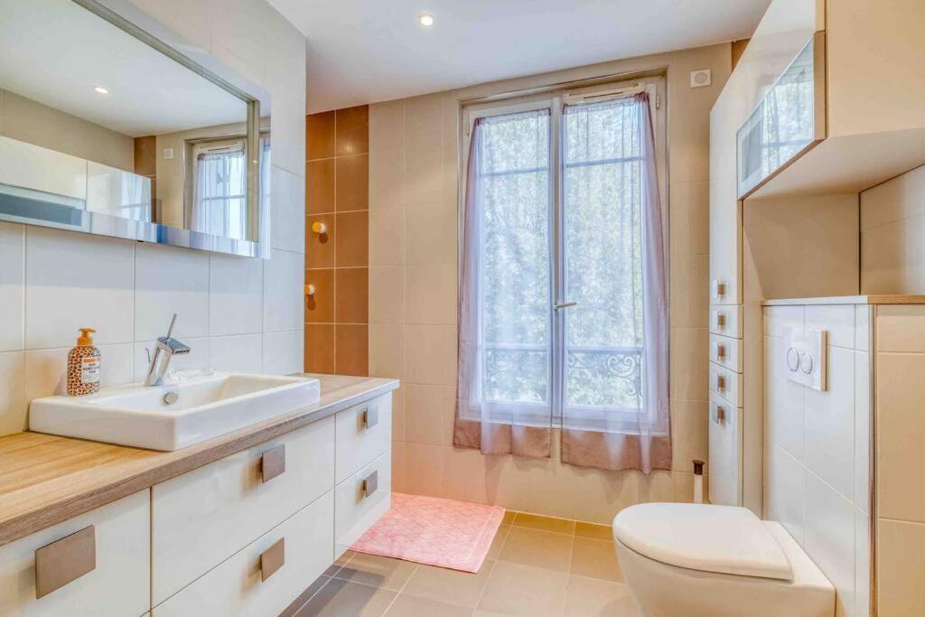 Villa Saint-Mard - King Size Bed - 10Min Aeroport Cdg 25Min Paris By Train Eksteriør billede