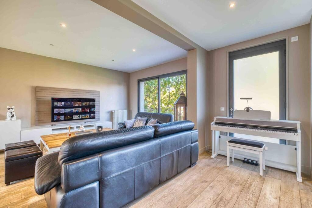 Villa Saint-Mard - King Size Bed - 10Min Aeroport Cdg 25Min Paris By Train Eksteriør billede